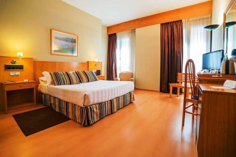 וילאגרסיה דה ארוסה Hotel Alda Castelao מראה חיצוני תמונה