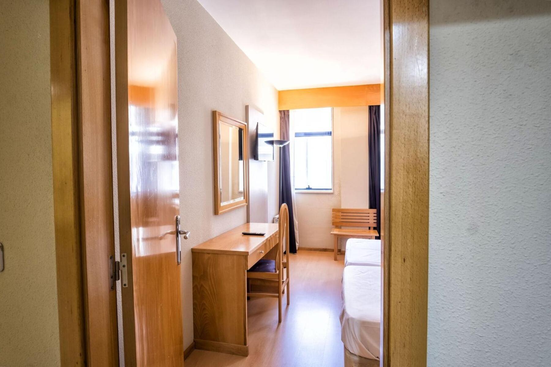 וילאגרסיה דה ארוסה Hotel Alda Castelao מראה חיצוני תמונה