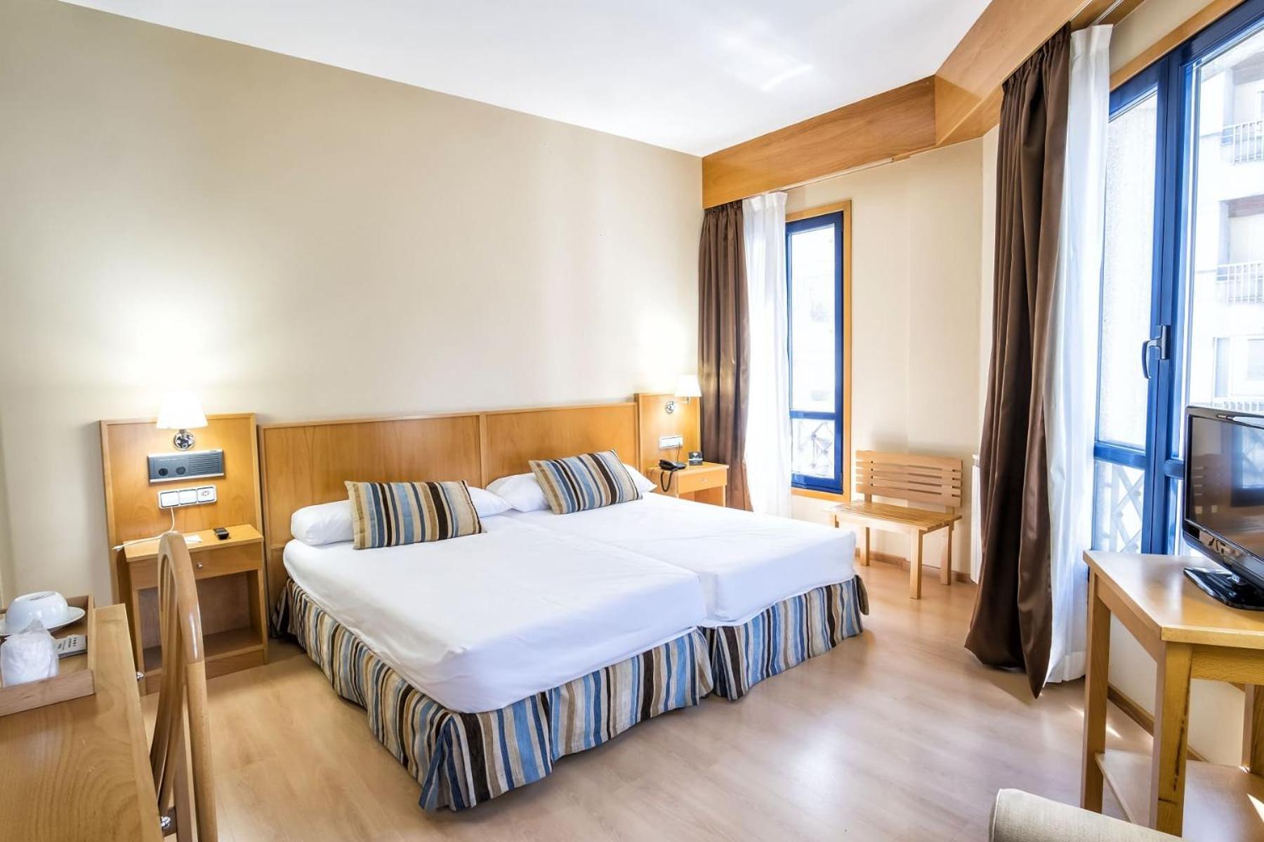 וילאגרסיה דה ארוסה Hotel Alda Castelao מראה חיצוני תמונה