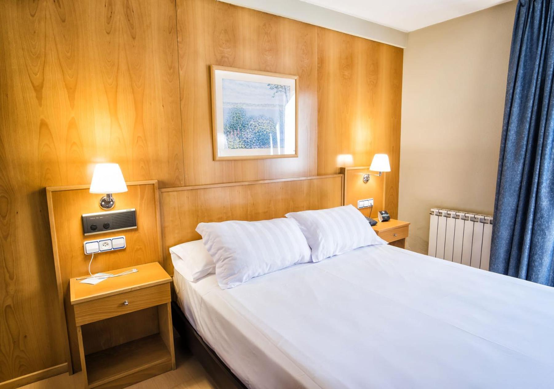 וילאגרסיה דה ארוסה Hotel Alda Castelao מראה חיצוני תמונה