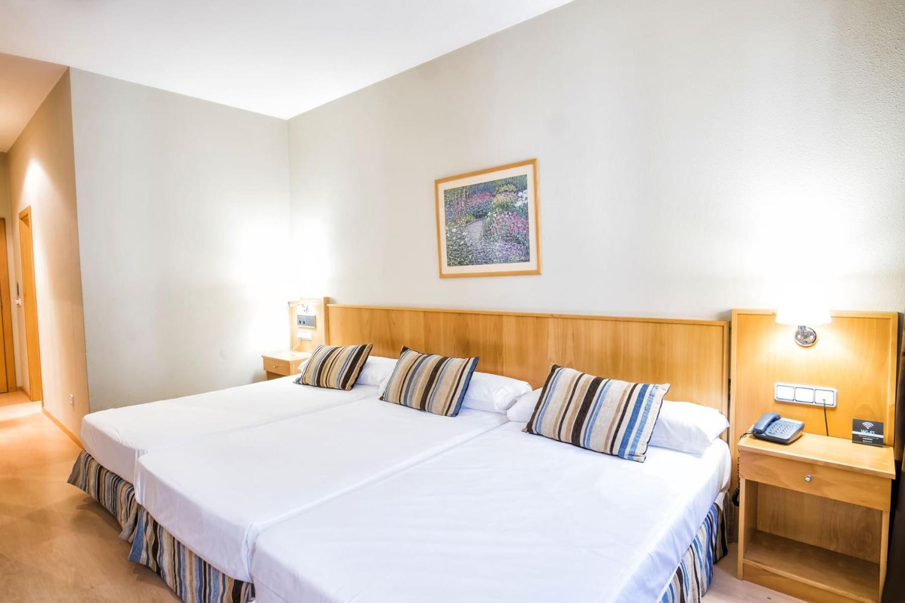 וילאגרסיה דה ארוסה Hotel Alda Castelao מראה חיצוני תמונה
