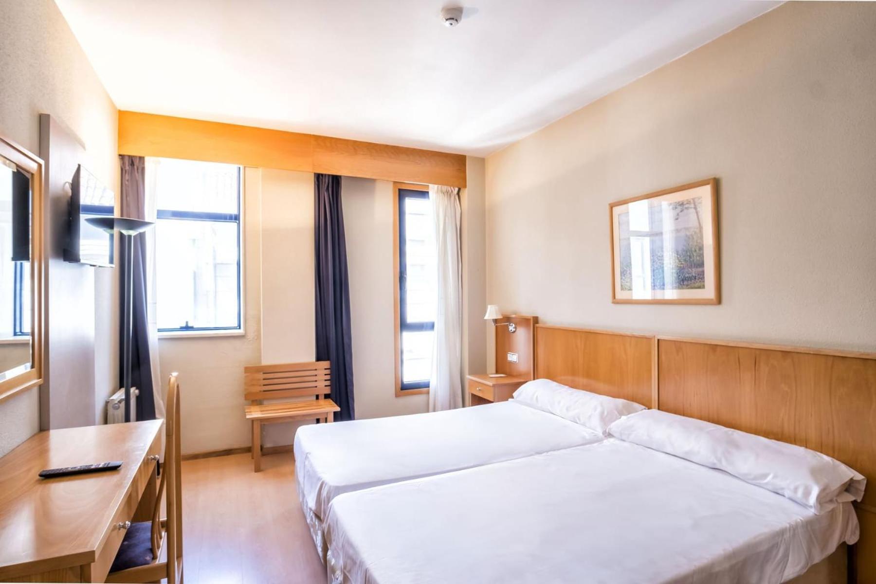 וילאגרסיה דה ארוסה Hotel Alda Castelao מראה חיצוני תמונה